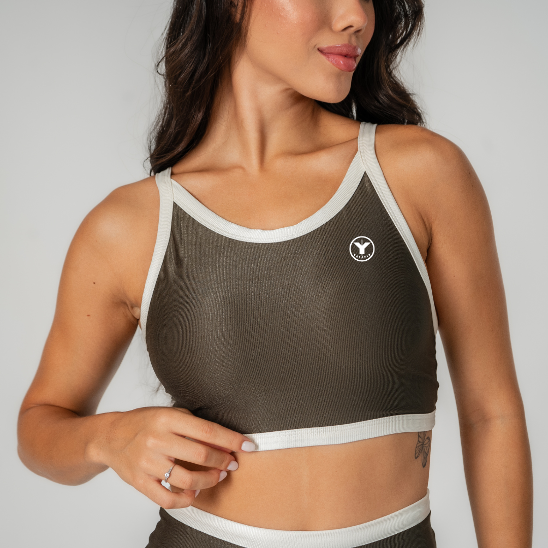 Nati 2-Piece Shorts & Bicolor Top Set - Glow Collection