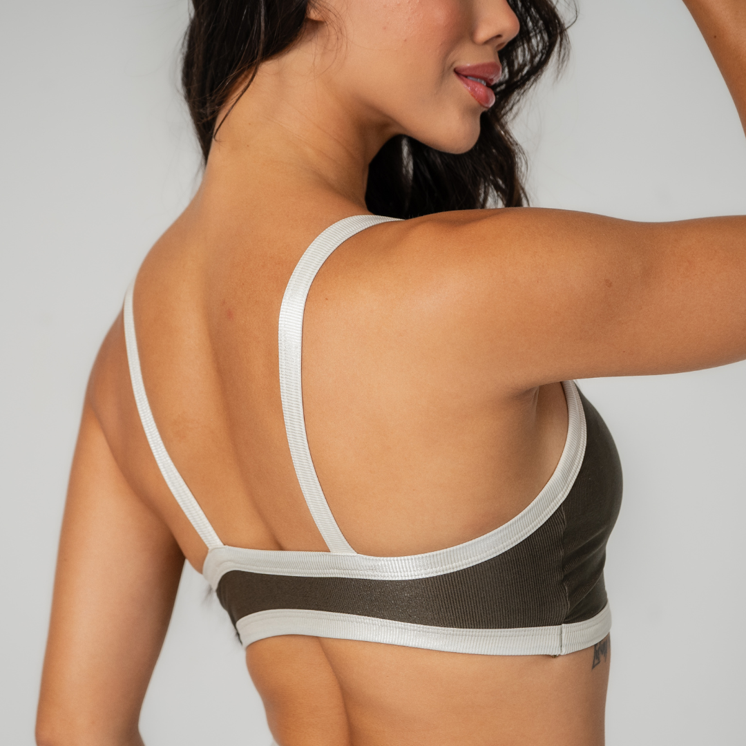 Nati 2-Piece Shorts & Bicolor Top Set - Glow Collection